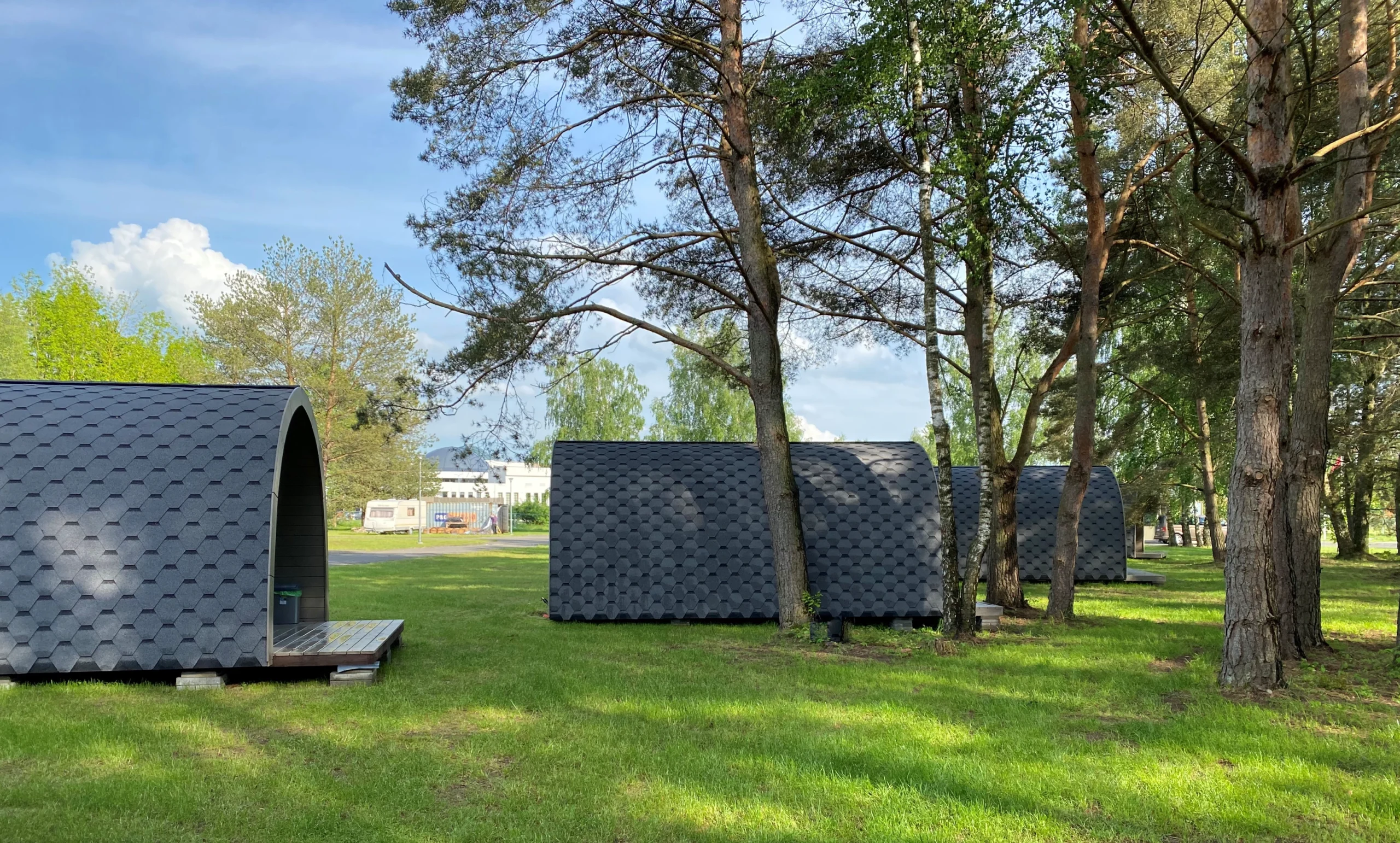 Iglu Summer House with Exterior Frame - Image 9