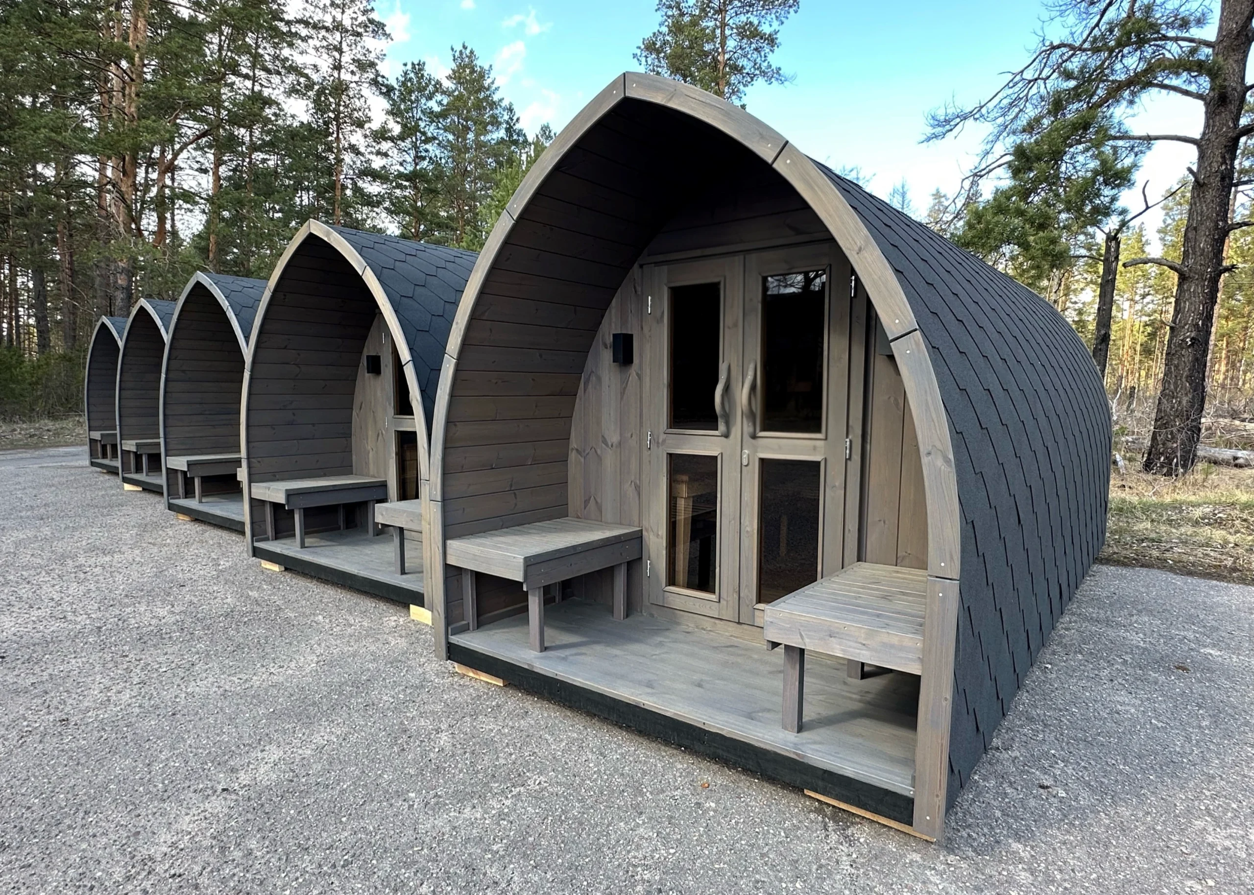 Iglu Summer House with Exterior Frame - Image 6